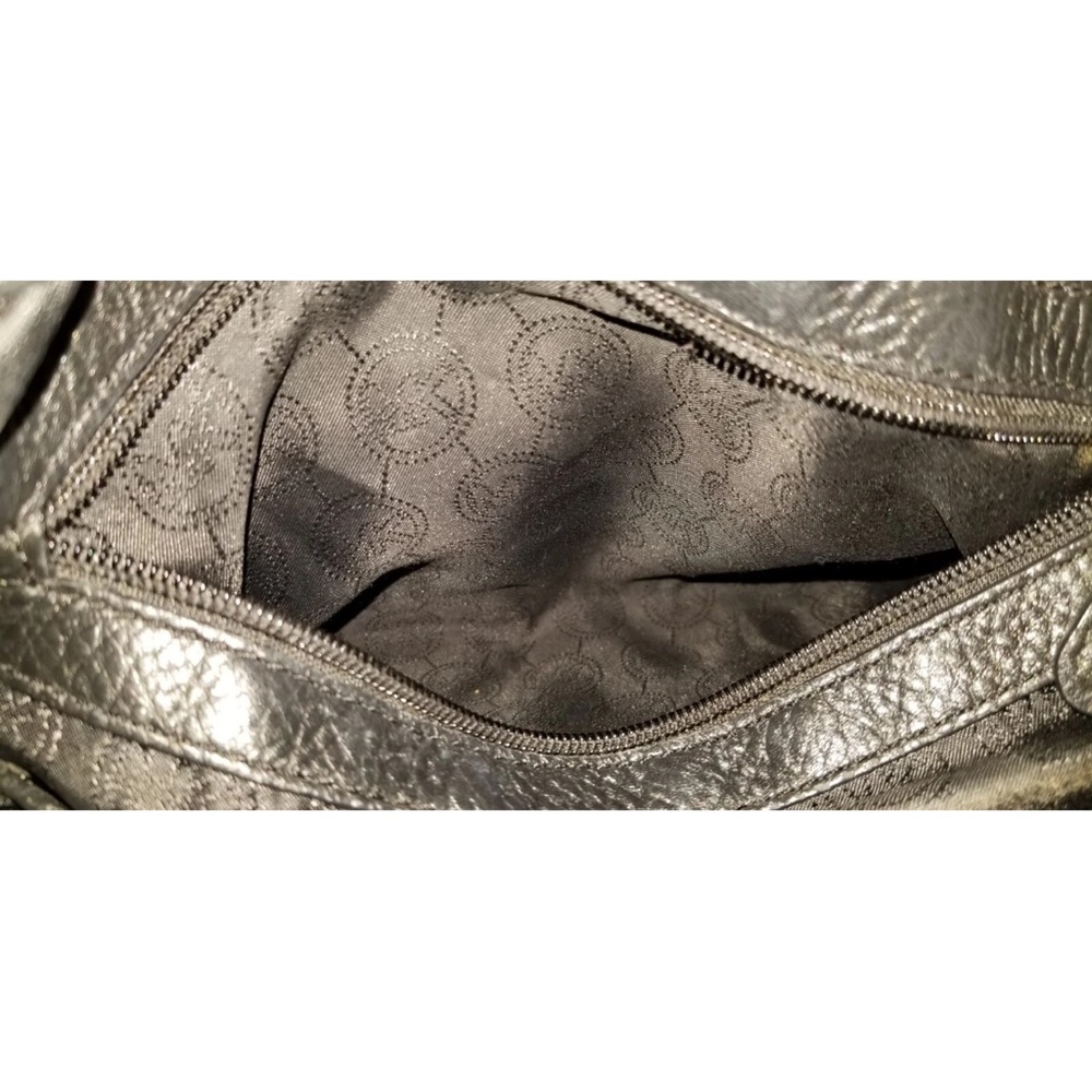 Michael Kors Black and Gold Shoulder Bag with Chain Detail - Picture 9 of 10